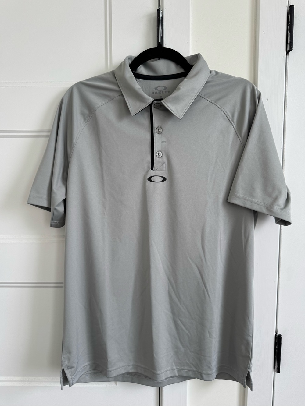 Oakley Elemental 2.0 Men’s Regular Fit Short Sleeve Grey Golf Polo